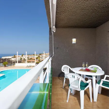Apartment Blue Isora *